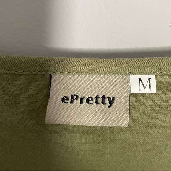 Olive Green size medium Dress - Picture 3 of 5